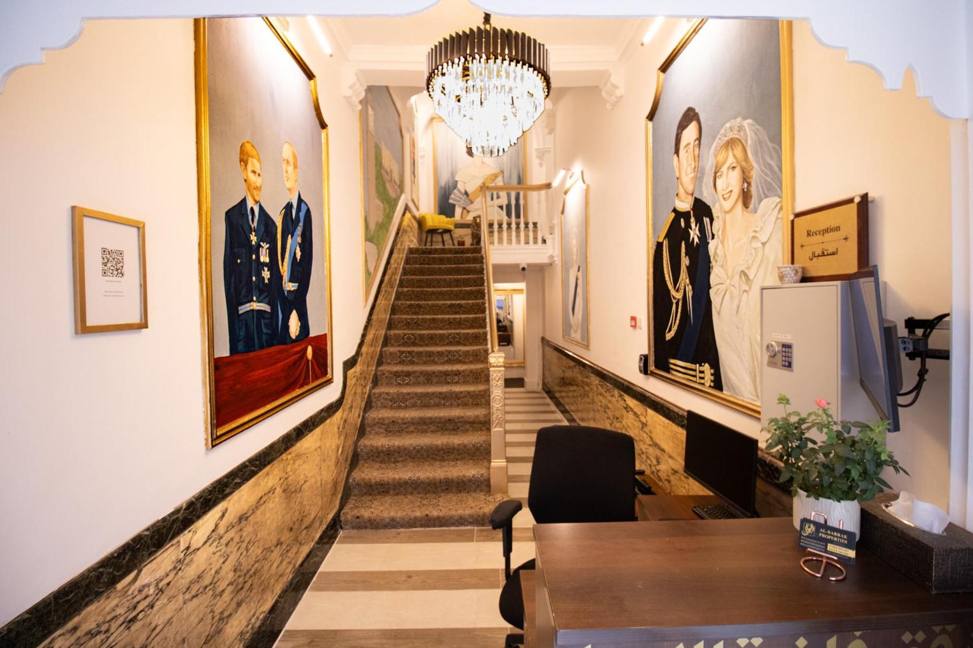 Luxurious Apartments On Oxford Street ロンドン エクステリア 写真