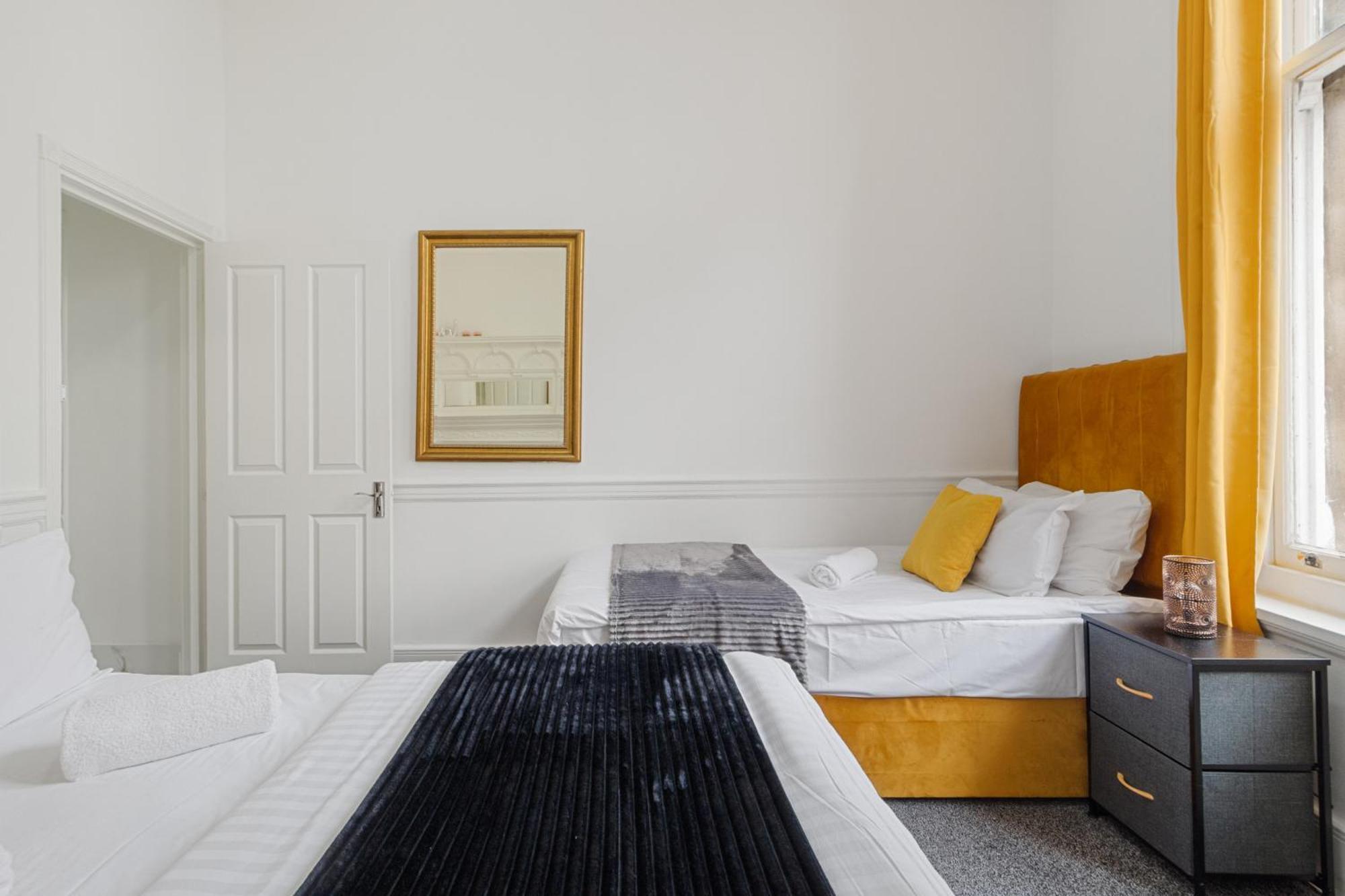 Luxurious Apartments On Oxford Street ロンドン エクステリア 写真