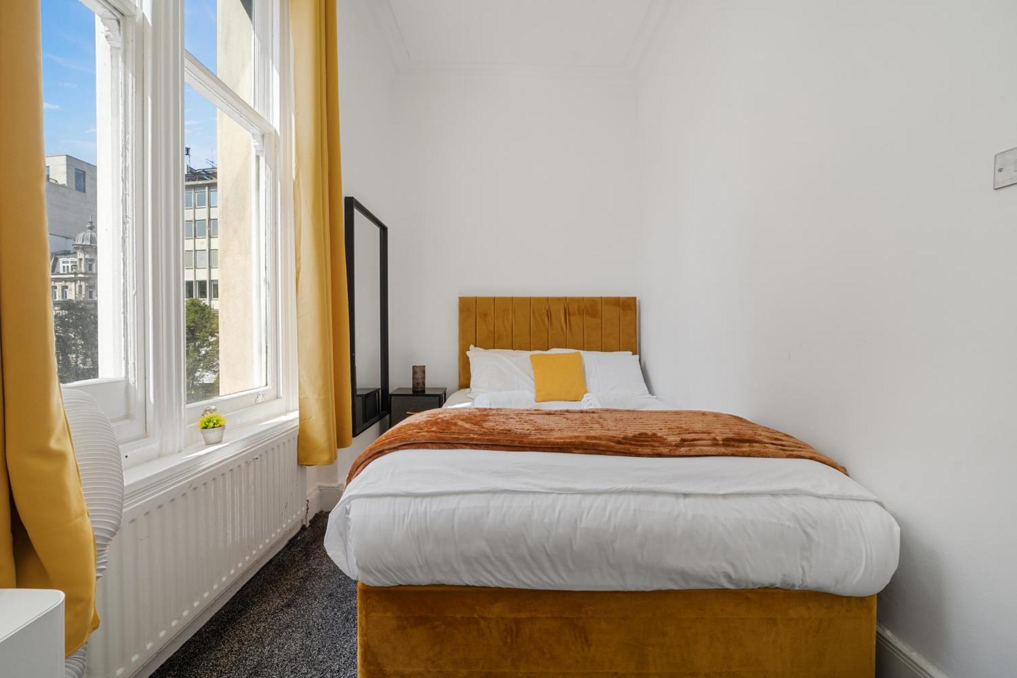 Luxurious Apartments On Oxford Street ロンドン エクステリア 写真