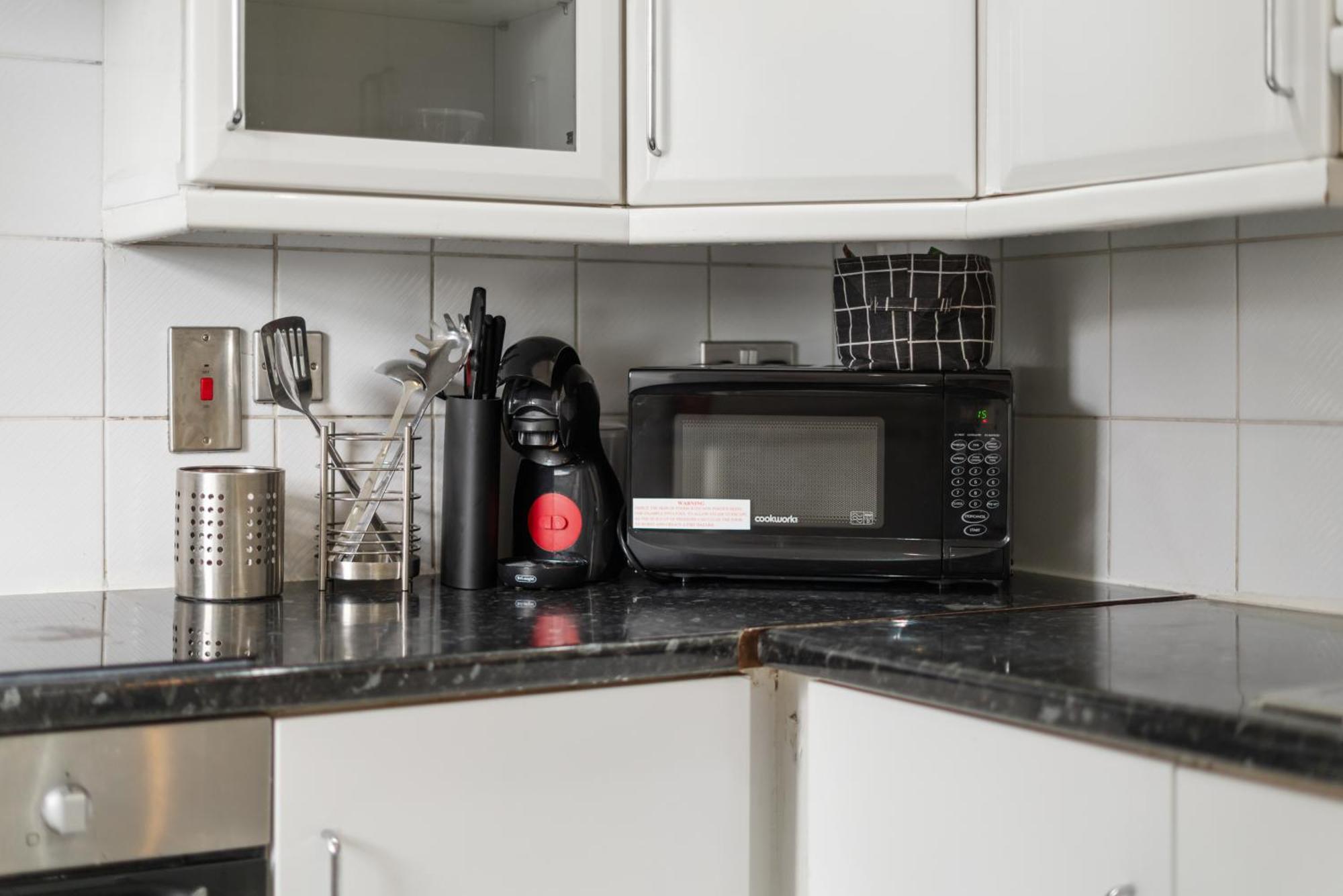 Luxurious Apartments On Oxford Street ロンドン エクステリア 写真