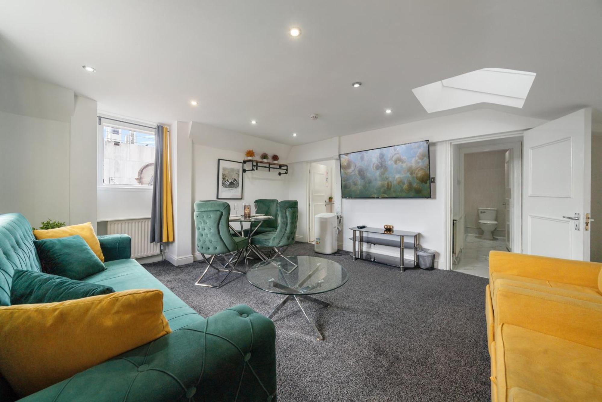 Luxurious Apartments On Oxford Street ロンドン エクステリア 写真